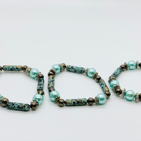 Peruvian Wood/Glass Beaded Bracelet Set - Picture 2 of 3